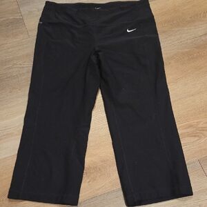 Nike Women's Black Capris